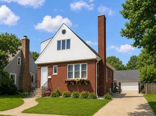 8039 Forest Ave, Munster, IN 46321