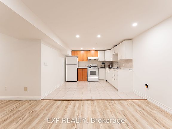 2nd image of 12 Pearl Gate Ct #Basement