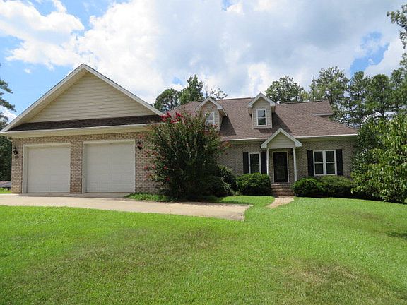 2nd image of 135 Cross Wind Dr
