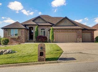 2714 E Cherrybark Street, Springfield, MO 65804