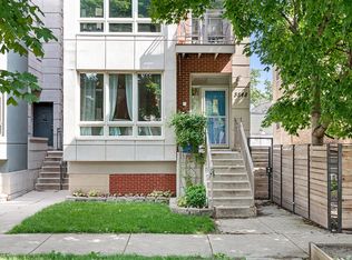 3848 W Wrightwood Ave #3, Chicago, IL 60647