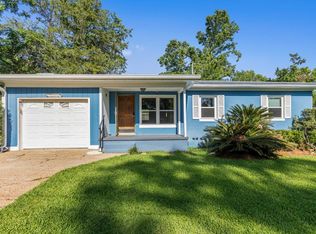1527 Dacron Dr, Tallahassee, FL 32301