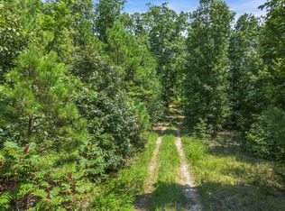 1092 Highway 438 E, Lobelville, TN 37097