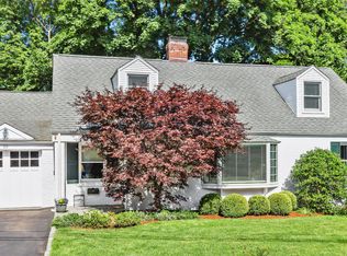 29 Marshall St, Old Greenwich, CT 06870