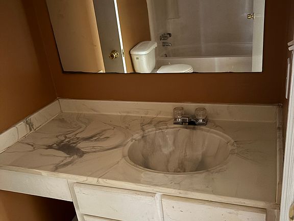 5th image of 8596 Creekwood Way