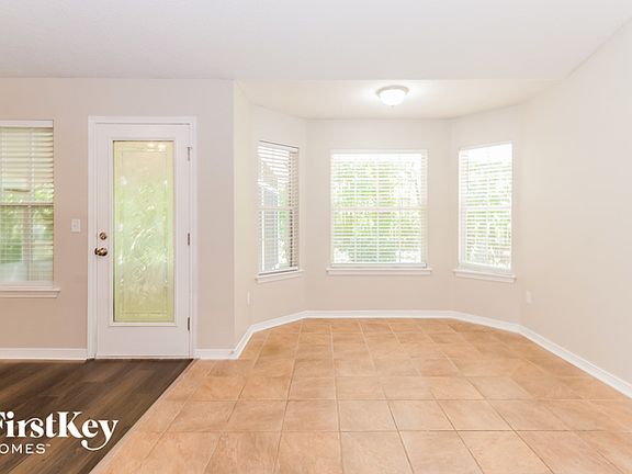 2nd image of 7572 Ortega Bluff Pkwy