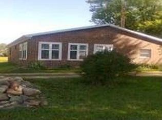 187 N Ray Quincy Rd, Quincy, MI 49082