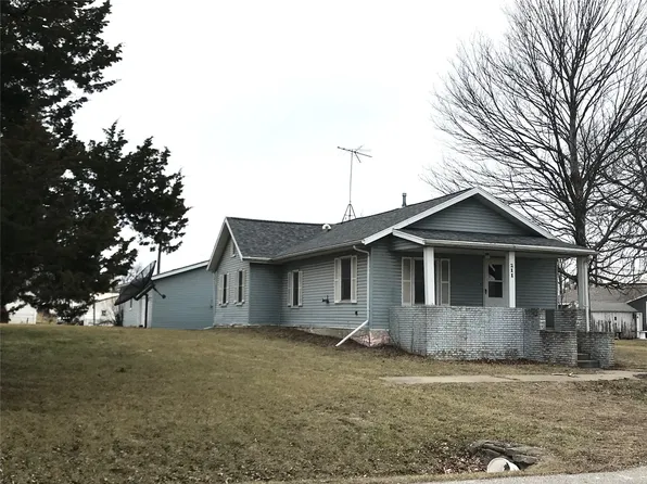 211 NE 3rd St, Melcher Dallas, IA 50062