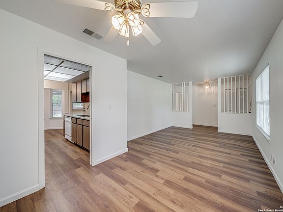 4th image of 8114 Golden Forest Drive
