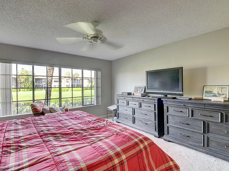 15711 Loch Maree Ln #4702 — Photo 15