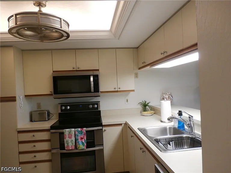 16470 Kelly Cove Dr #2850 — Photo 4