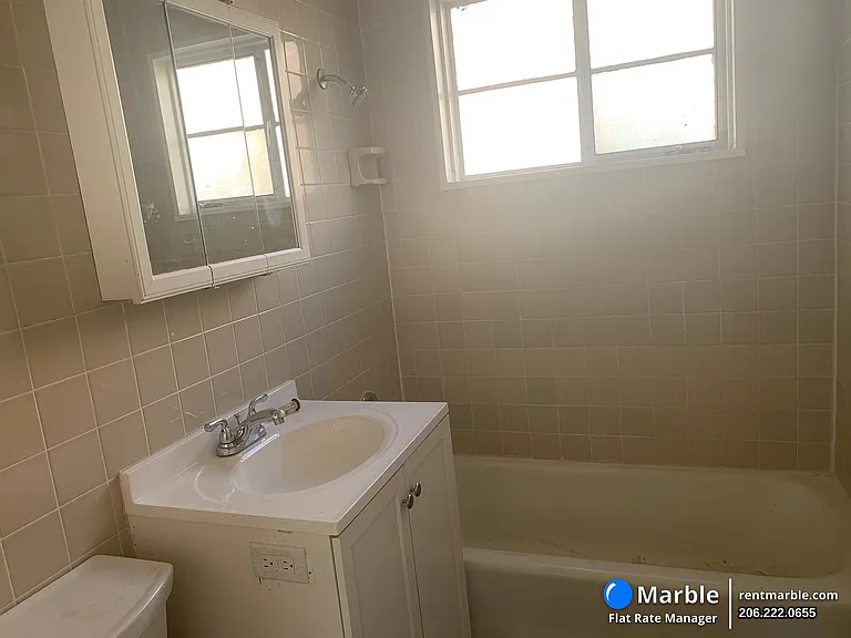 3513 Eastern Ave SE — Photo 9