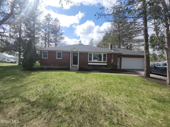 27 Kirby Road, Saratoga Springs, NY 12866