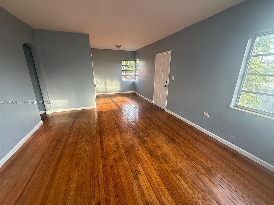 1730 Marseille Dr #4