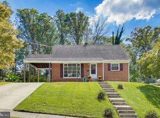 2107 Patrick St, Woodbridge, VA 22191