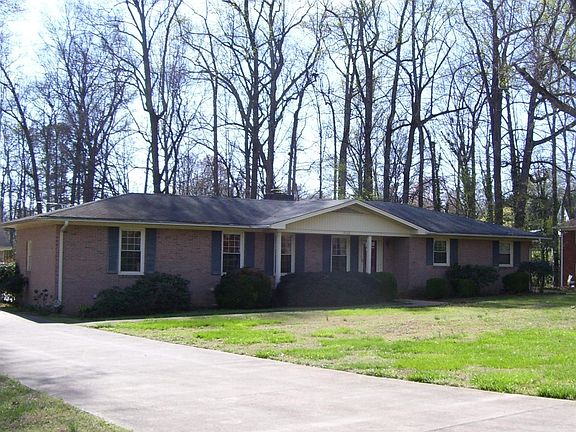 2nd image of 2402 Brantley Rd