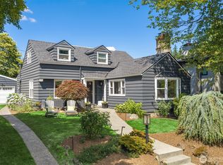 Mclaughlins Lawn Acres, Seattle, WA 98105