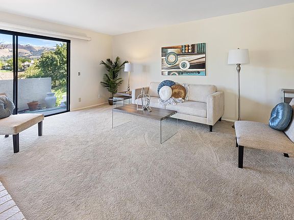 5th image of 8453 Traminer Ct