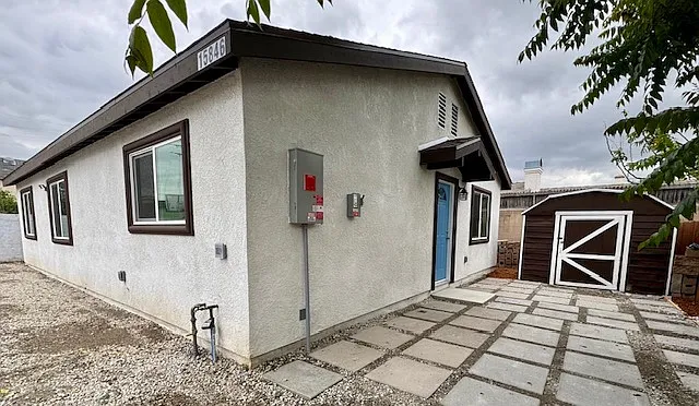 4 bed, 1200 sqft, $3,800 — Photo 2