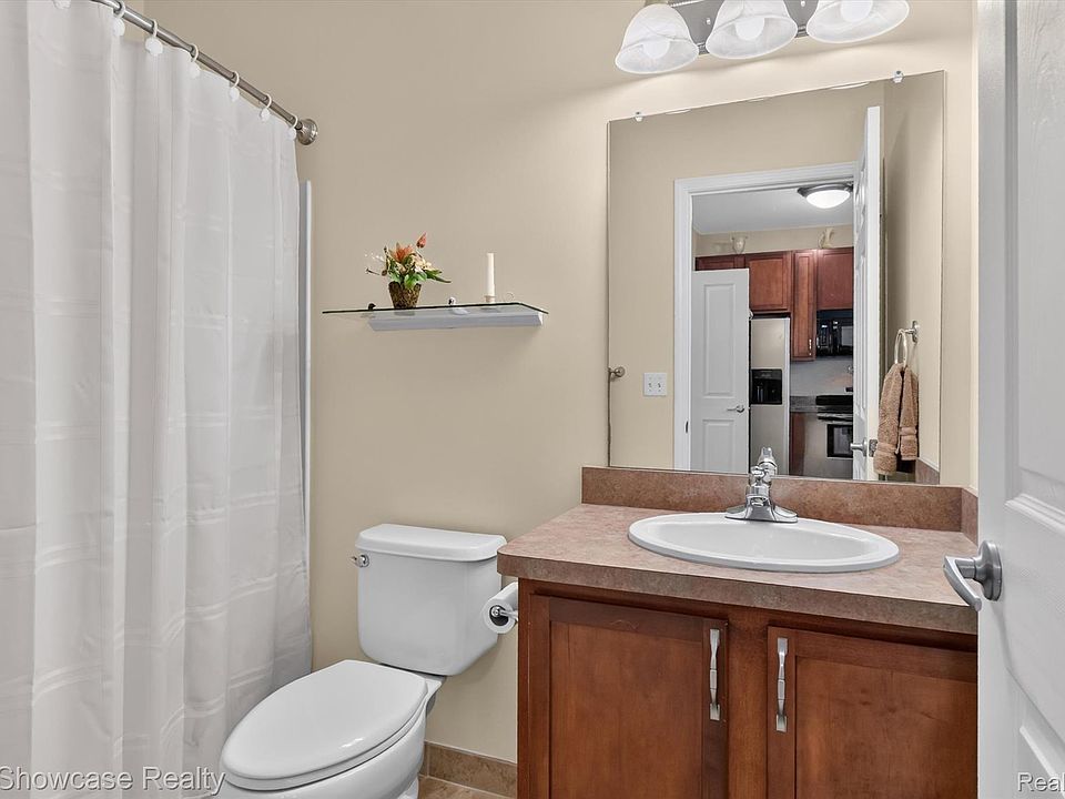 7100 Heron Hills Dr, photo 8