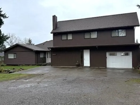 2406 emerald Drive, Milton, WA 98354