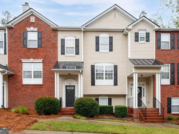 205 Village Square Dr, Woodstock, GA 30188