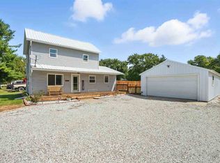 203 West St, Pleasant Plain, IA 52540