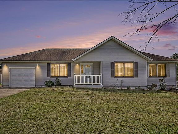 2nd image of 31455 Lyman Ln
