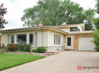 6315 N Keating Ave, Chicago, IL 60646