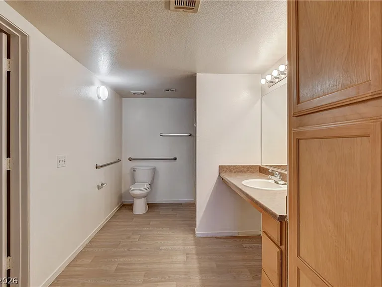 45 Maleena Mesa St #113 — Photo 27