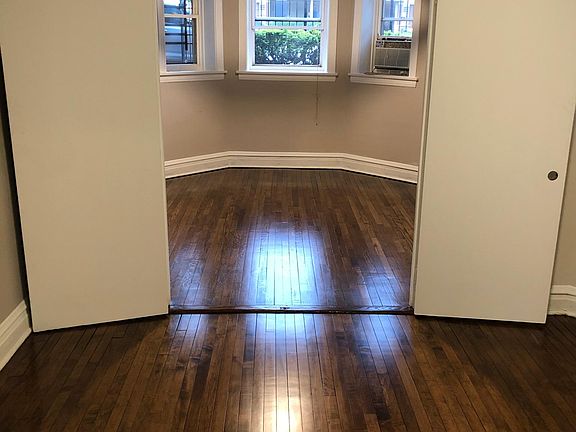 5th image of 2827 W Fullerton Ave #G