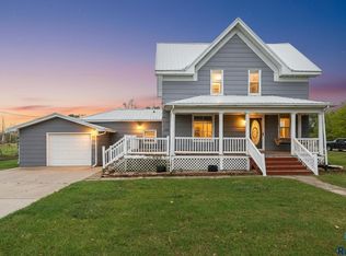 150 N Oak Ave, Bridgewater, SD 57319