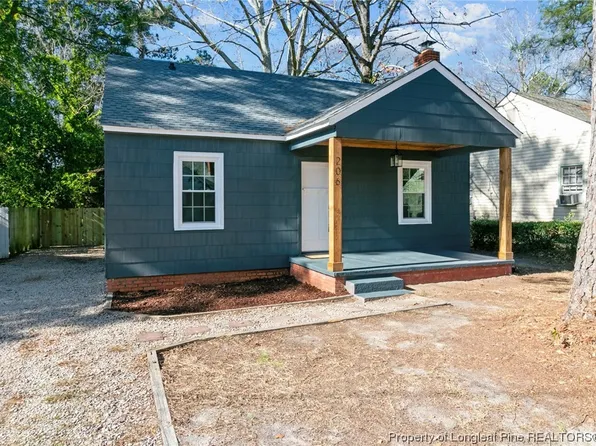 206 Pinecrest Dr, Fayetteville, NC 28305