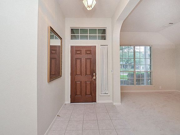 2nd image of 1350 Summer Terrace Dr