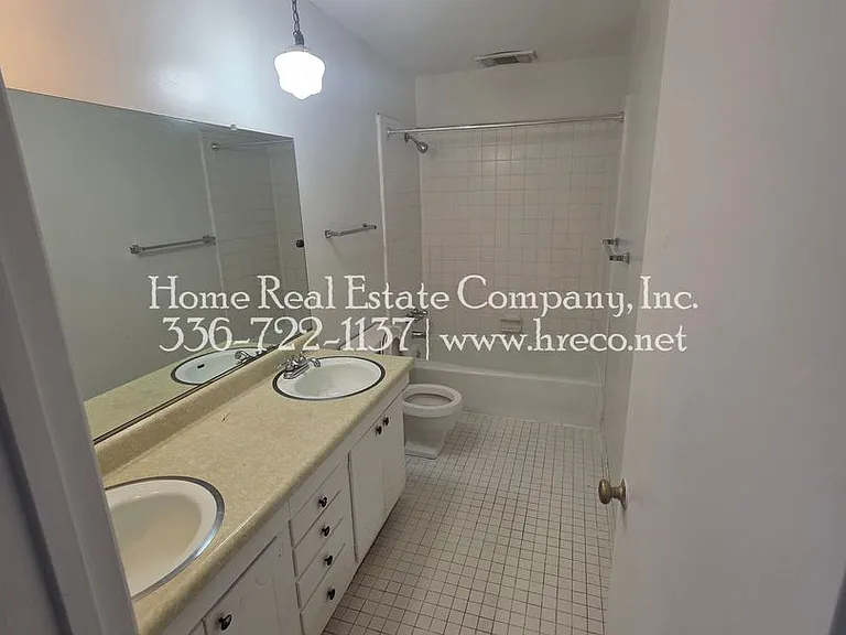 1441 Brookwood Dr #A — Photo 10