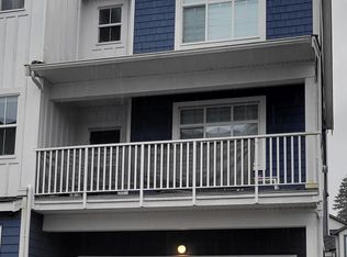 9762 182a St #16, Surrey, BC