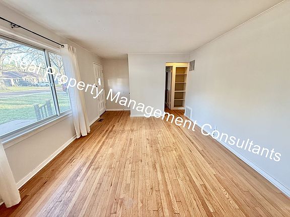 4th image of 7512 Newton St