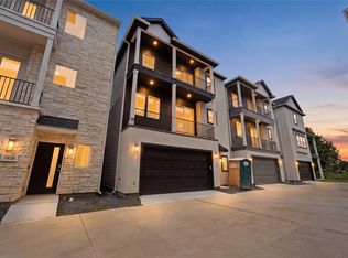 1424 W 34th 1/2 St, Houston, TX 77018