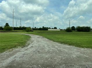 22900 W 83rd St, Shawnee, KS 66227