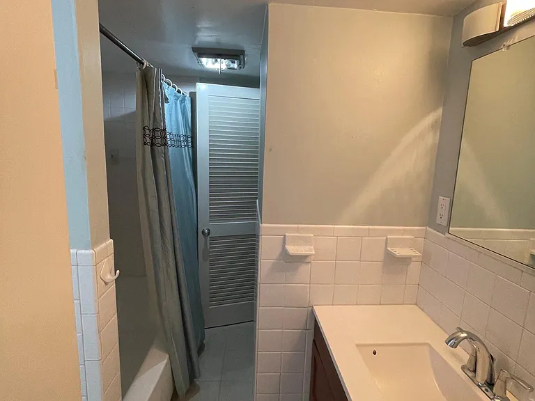 16 Mann Ave #1B — Photo 14