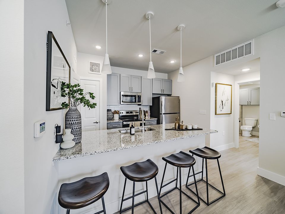 1st image of 3232 N Garland Ave #2-225CW