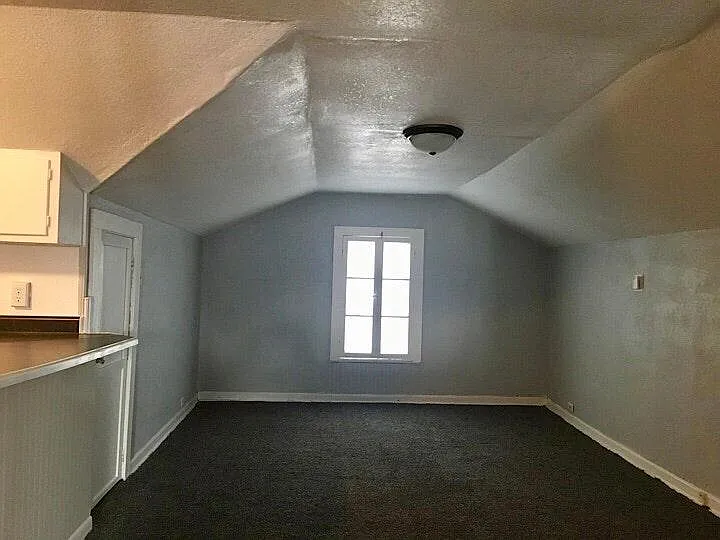 709 Union St #5 — Photo 4