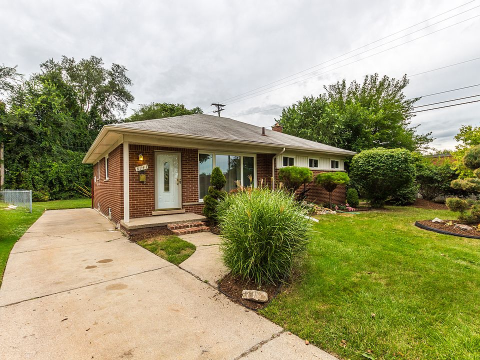 1st image of 8741 Woodside Ct