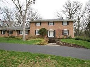 7709 Bond Dr, Roscoe, IL 61073