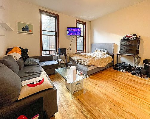1st image of 166 Suffolk St APT 2C