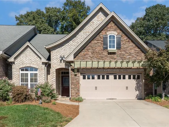129 N Lake Louise Dr, Mocksville, NC 27028