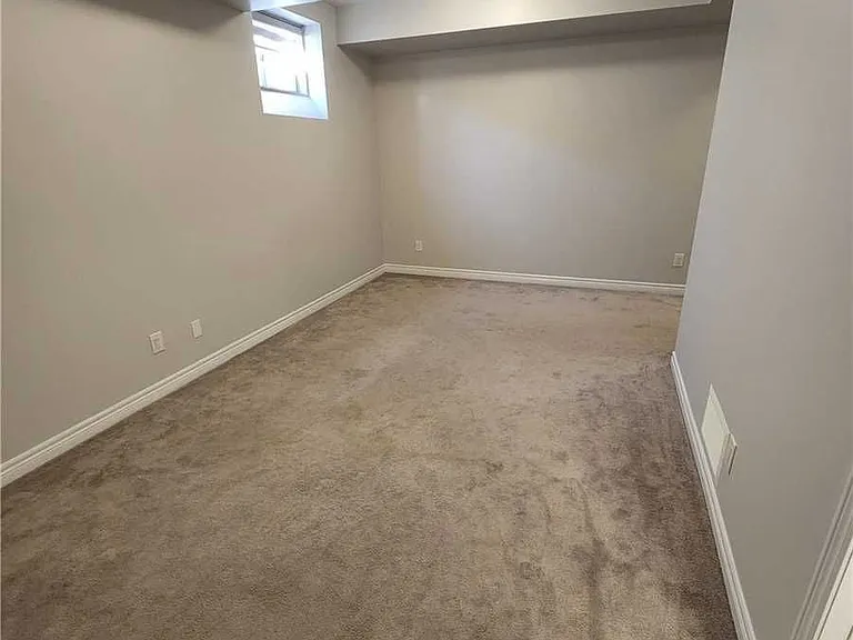 34 Stonehill Ave — Photo 22
