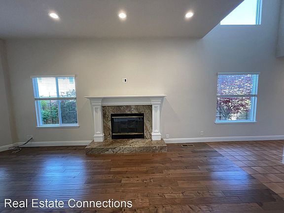 4th image of 7161 Brisbane Ct