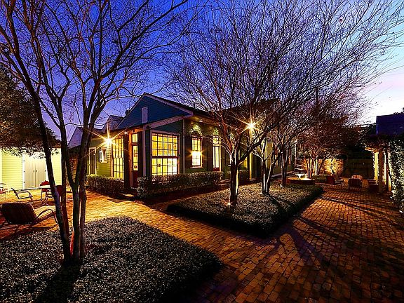5th image of 3421 Dauphine St