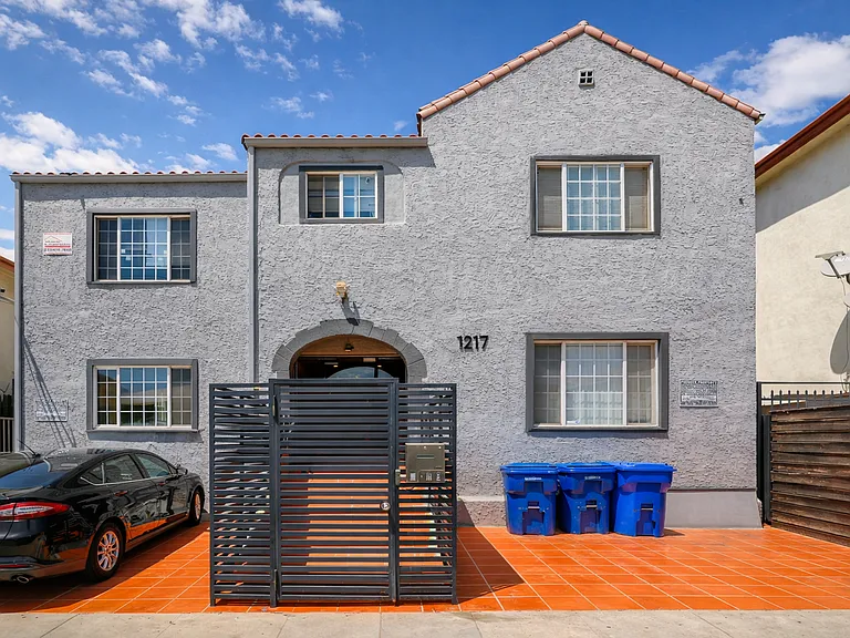 MC 1217 Berendo Properties LLC — Photo 24